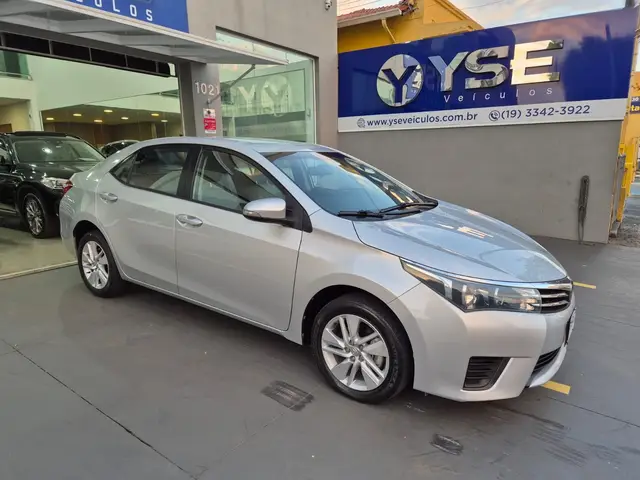 Carro Toyota Corolla 2017 GLi Upper Black P. 1.8 Flex Aut.