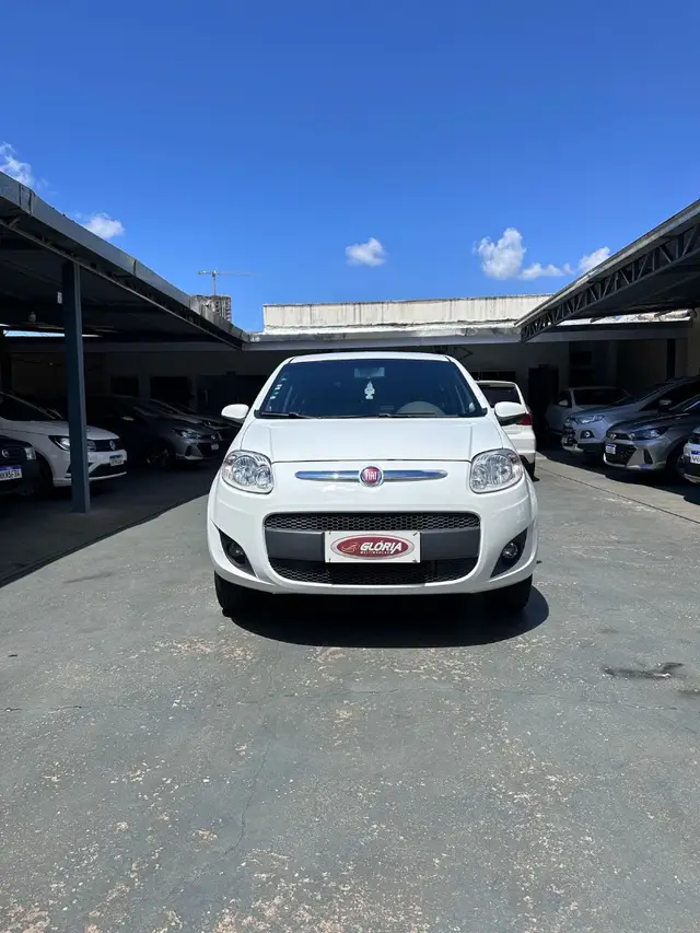 Carro Fiat Palio 2015 Attractive 1.4 Evo (Flex)