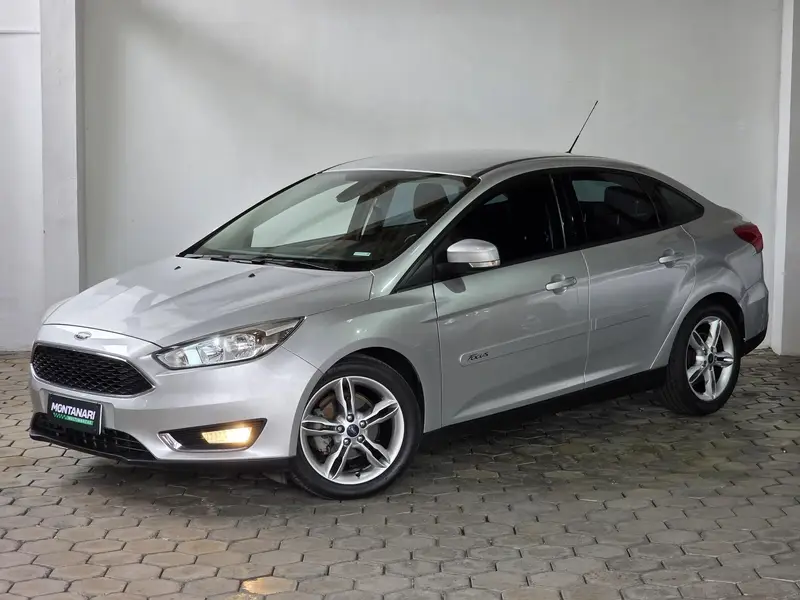 Ford Focus Sedan SE Plus 2.0 PowerShift