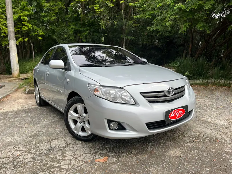 Toyota Corolla Sedan XLi 1.8 16V (flex) (aut)