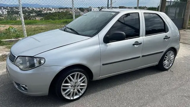 Carro Fiat Palio 2014 1.0 Celebr. ECONOMY F.Flex 8V 2p
