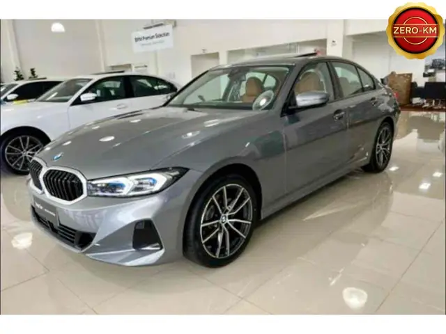 Carro BMW 320i 2025 M Sport 2.0 Turbo (Aut.)