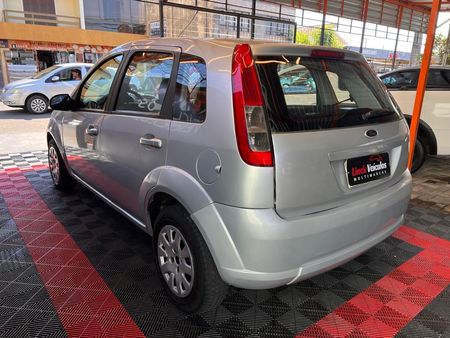 Fiesta Hatch 1.6 (Flex)