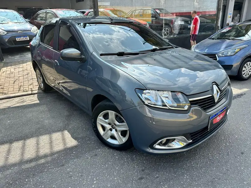 Renault Logan Expression 1.6 8V (Flex)