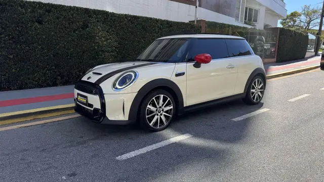 Carro MINI Cooper 2023 S 2.0 Turbo 16v 3p Aut.