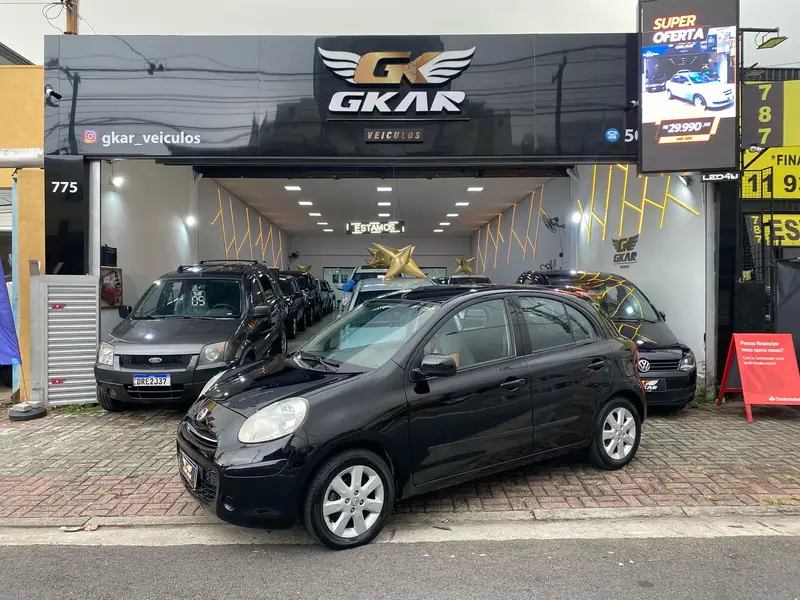 Nissan March 1.0 16V S (Flex)
