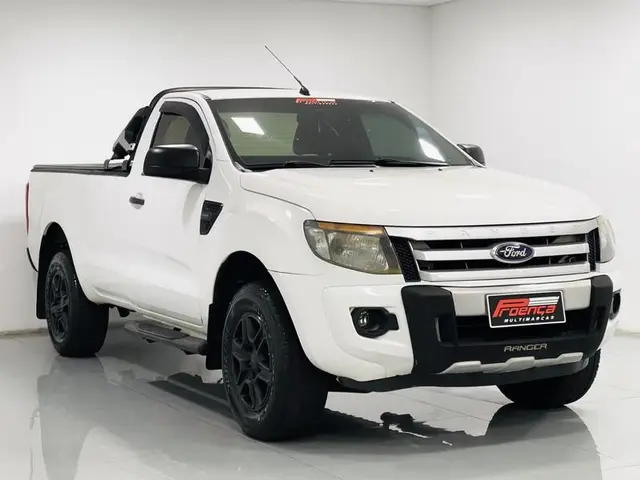 Carro Ford Ranger Cabine Simples 2015 XLS 2.5 16V 4x2 CS Flex