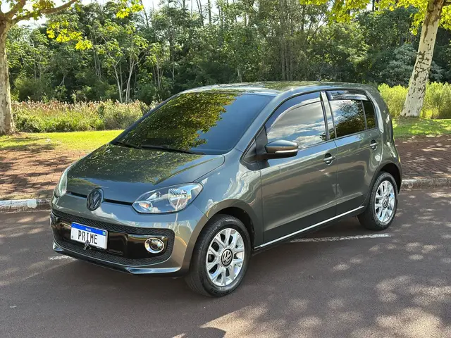 Carro Volkswagen Up! 2016 1.0 12v E-Flex move up! I-Motion 4p
