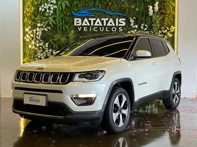 Carro Jeep Compass 2017 2.0 Longitude 4x2 (Aut) (Flex)