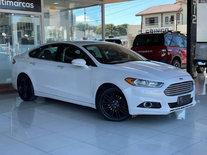 Ford Fusion 2.0 EcoBoost Titanium FWD (Aut)