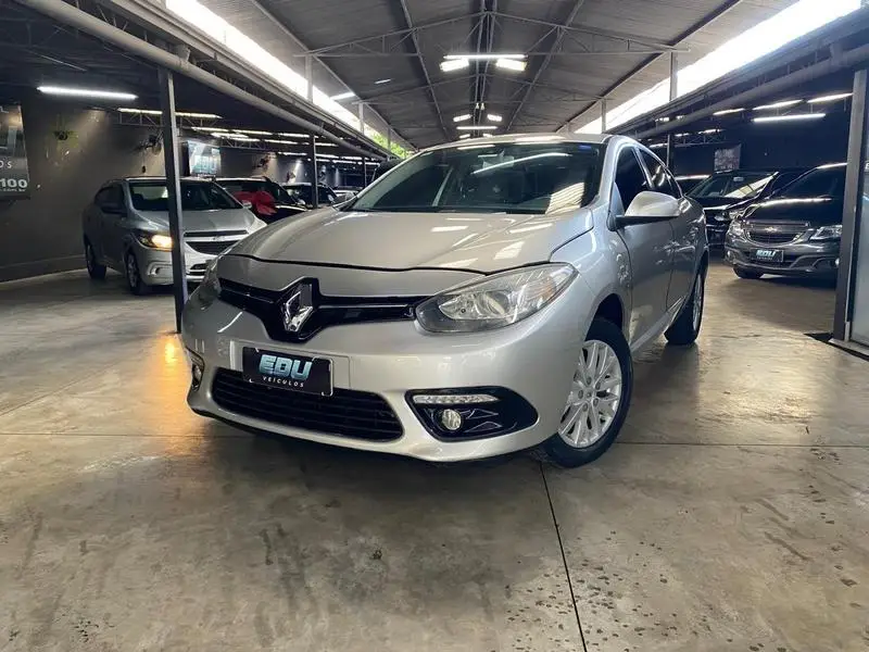 Renault Fluence 2.0 16V Dynamique (Flex)