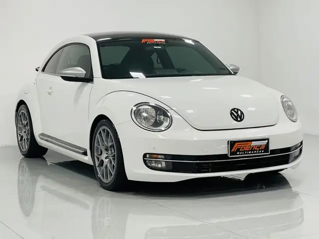 Carro Volkswagen Fusca 2015 2.0 TSi DSG