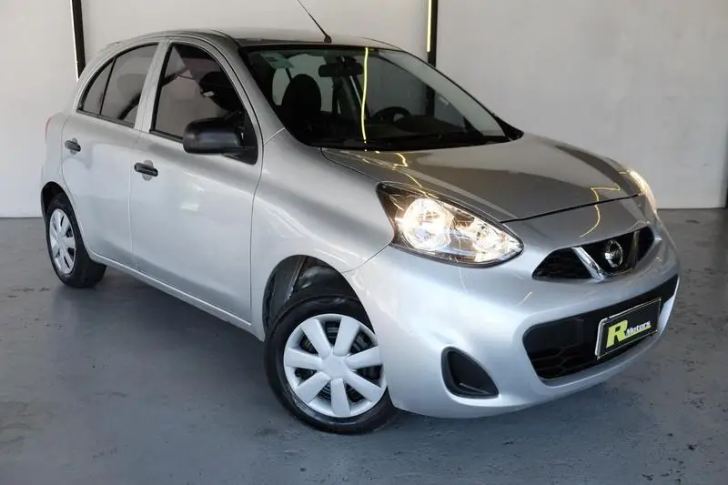 Nissan March 1.0 12V (Flex)