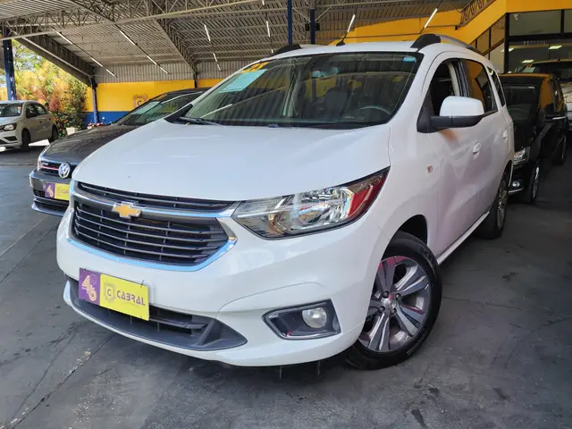 Carro Chevrolet Spin 2023 Premier 1.8 (Aut.)