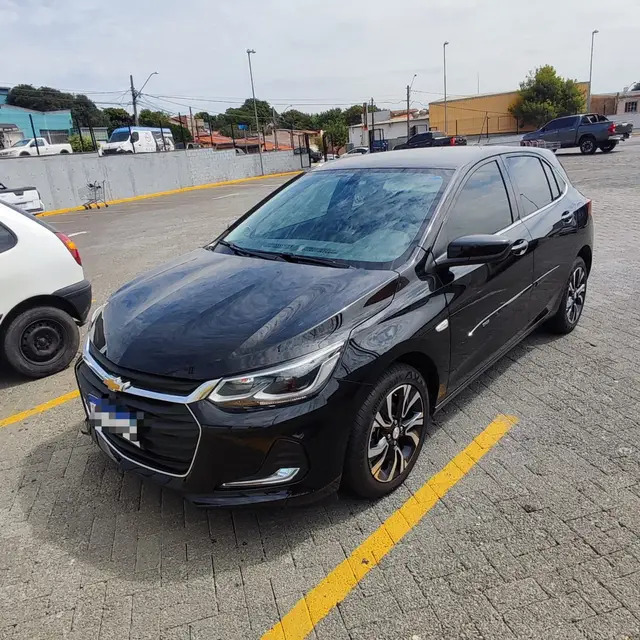 Carro Chevrolet Onix 2023 Premier 1.0 Turbo (Aut.)