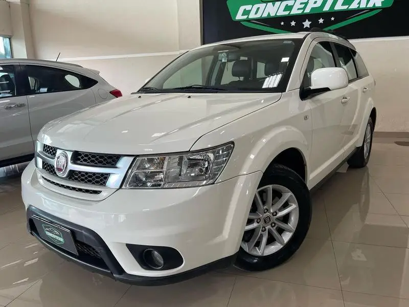 Fiat Freemont 2.4 16V Precision (Aut)