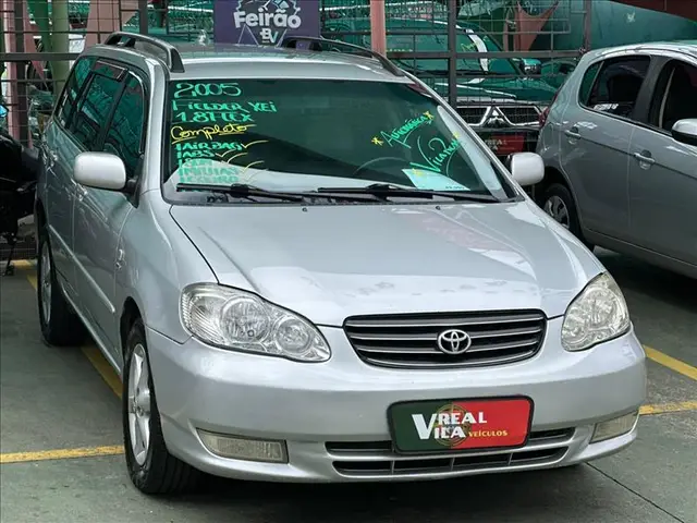 Carro Toyota Corolla Fielder 2005 1.8 16V (aut)