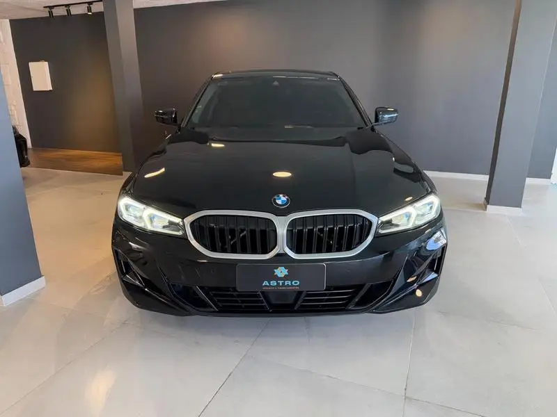 BMW 320i Sport GP 2.0 Turbo (Aut.)