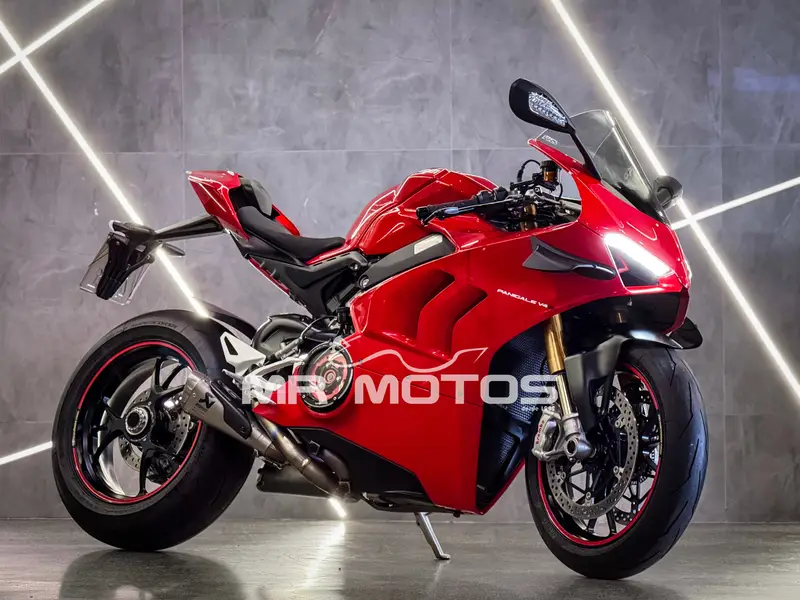 Ducati Panigale V4 S