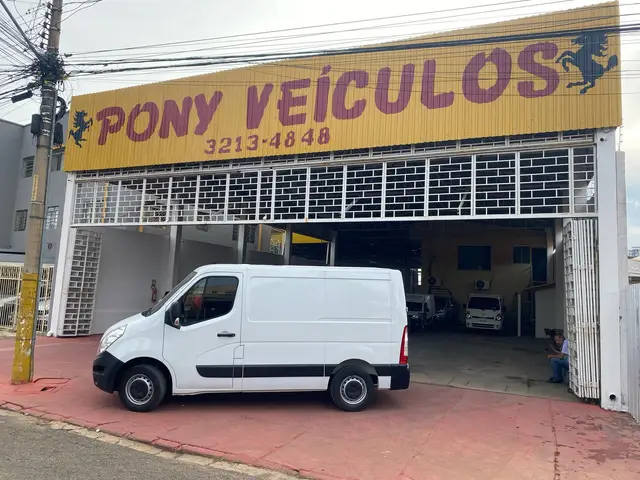 Carro Renault Master 2022 Furgão L1H1