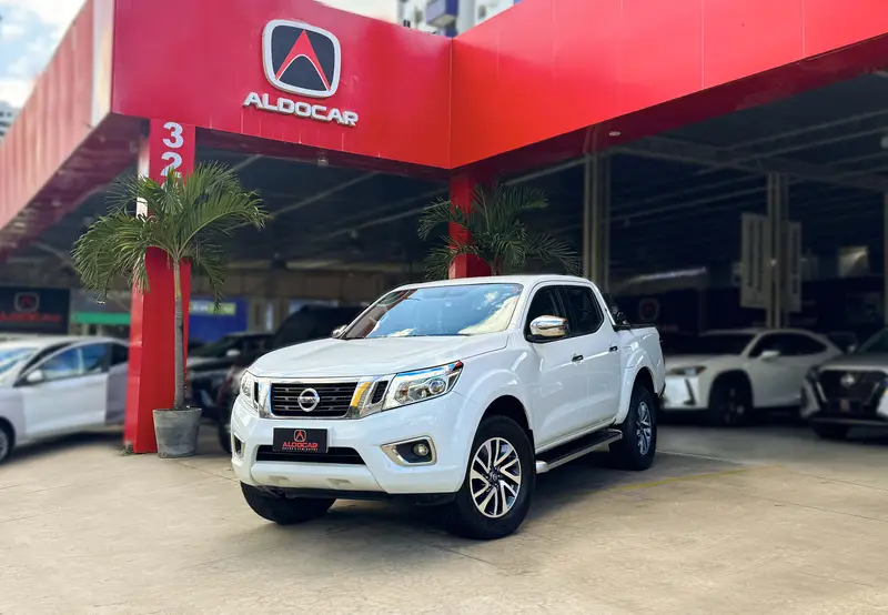 Nissan Frontier 2.3 TD CD XE 4x4 (Aut)
