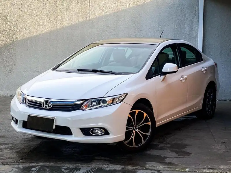 Honda Civic LXS 1.8 i-VTEC (Aut) (Flex)
