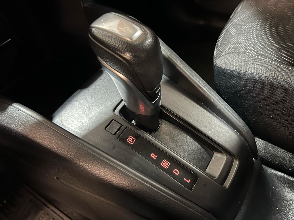 Kicks Active 1.6 (Flex)