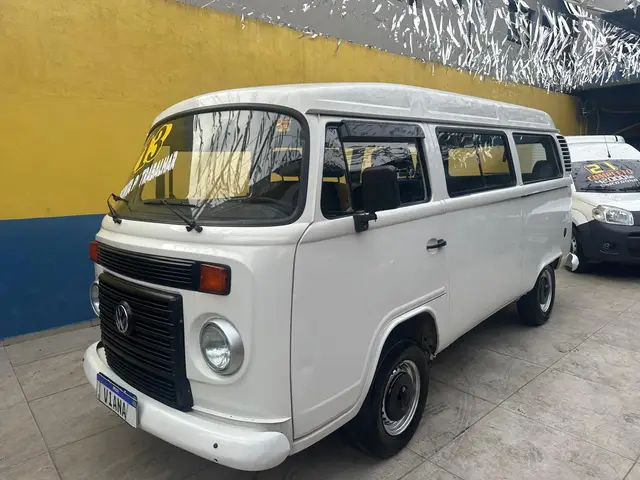 Carro Volkswagen Kombi 2013 Standard 1.4 (Flex)