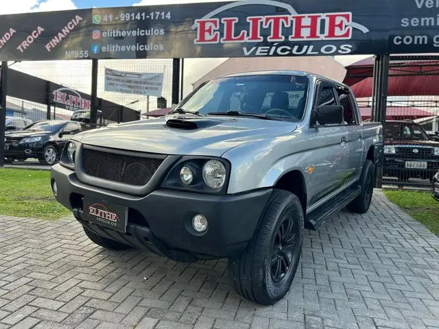 Carro Mitsubishi L200 2011 L 200 GL 4x4 2.5 Turbo (cab. dupla)