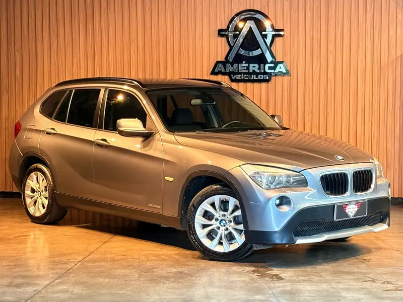 BMW X1 2.0 16V sDrive18i