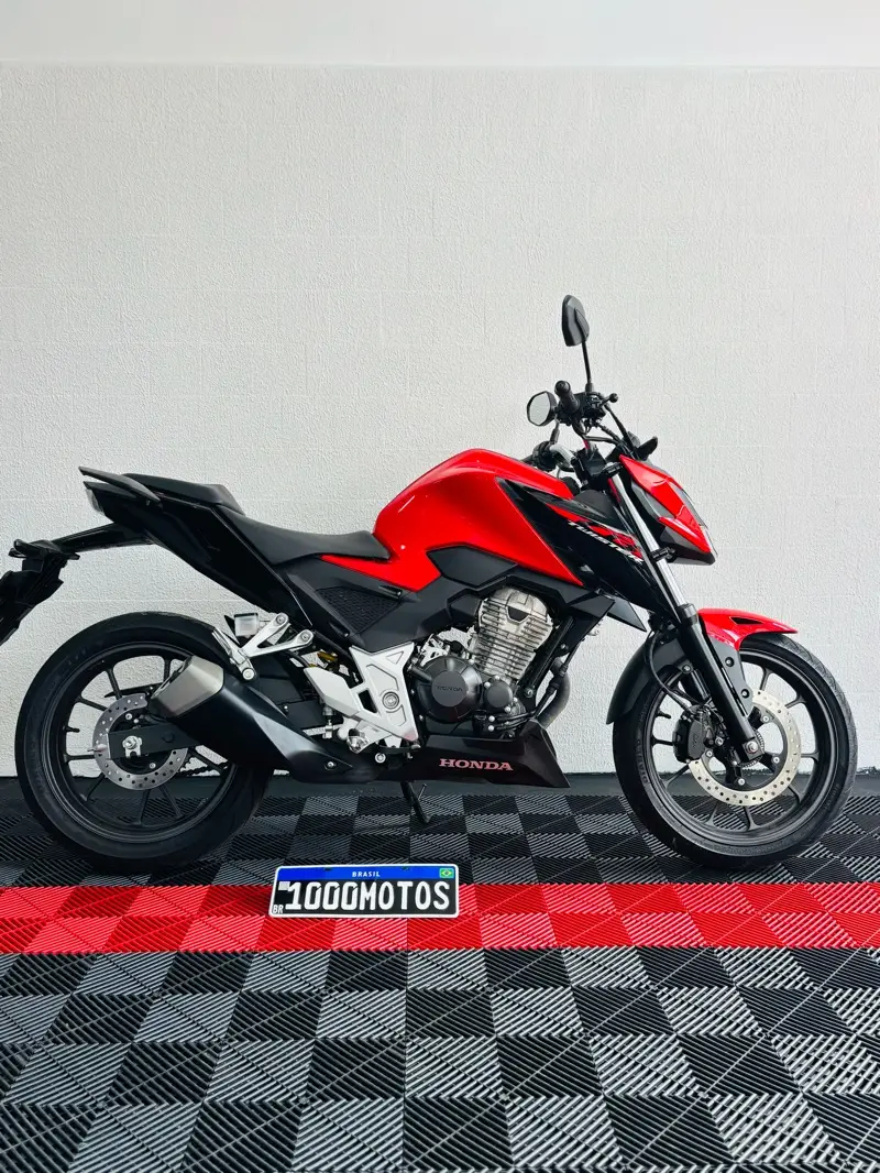 Honda CB 300F Twister (CBS)