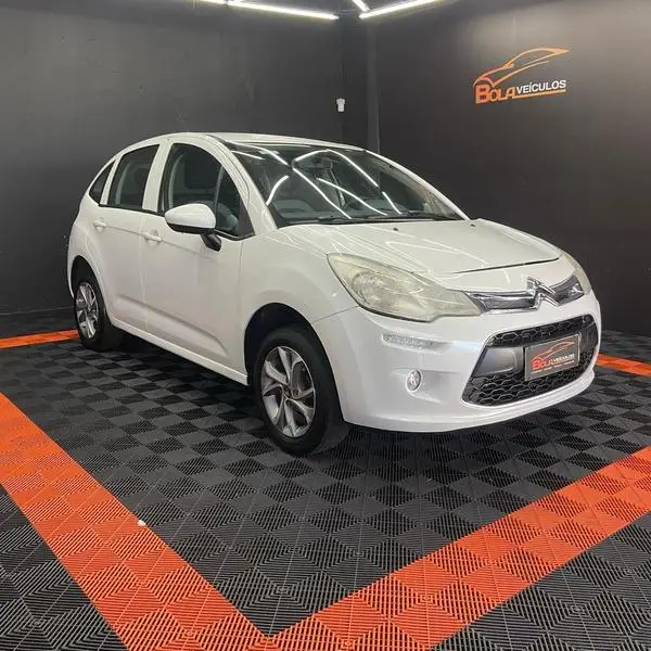 Citroën C3 Attraction 1.2 12V (Flex)