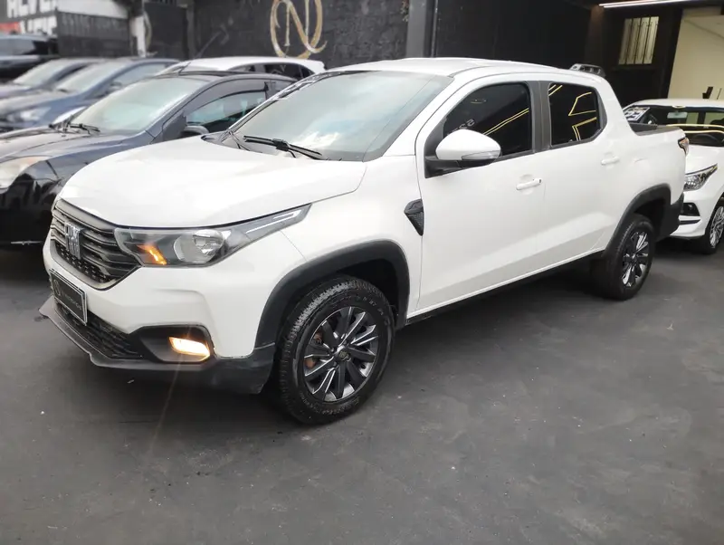 Fiat Strada Freedom 1.3 CD (Flex)