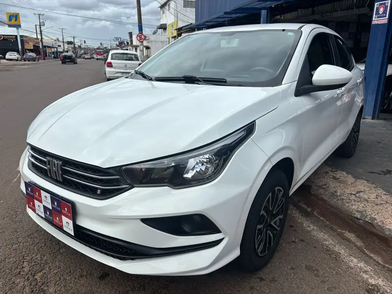 Fiat Cronos Drive 1.3 (Flex) AT
