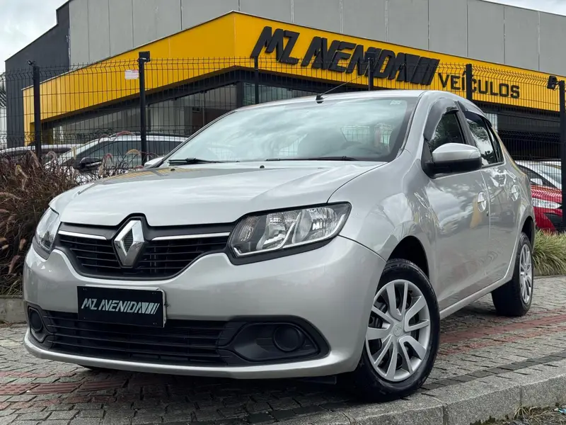 Renault Logan Expression 1.0 16V (flex)