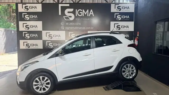 Carro Hyundai HB20X 2016 Style 1.6 (Flex)