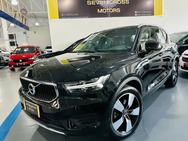 Carro Volvo XC40 2018 2.0 T5 Momentum AWD