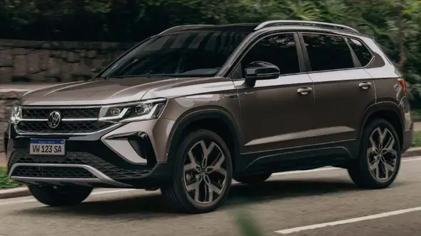Modelo já roda em testes com facelift, mas novidade ficará para depois