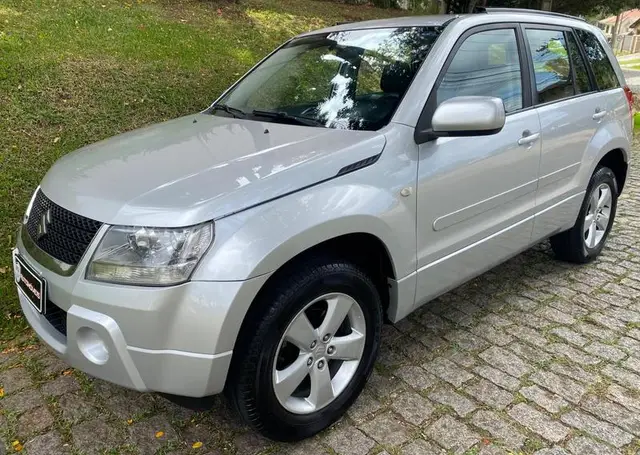 Carro Suzuki Grand Vitara 2011 2.0 16V (aut)