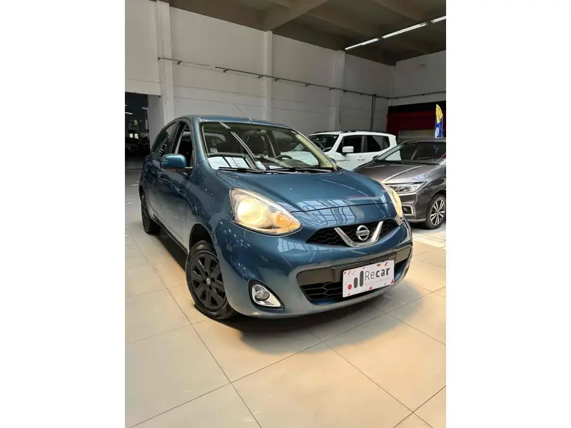 Nissan March 1.0 16V (Flex)