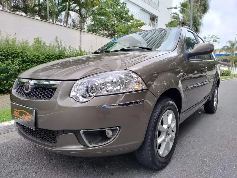 Fiat Palio Attractive 1.4 8V (Flex)