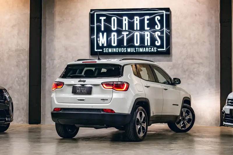 Jeep Compass 2.0 Longitude 4x2 (Aut) (Flex)