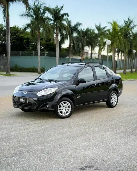 Ford Fiesta Sedan 1.6 (Flex)