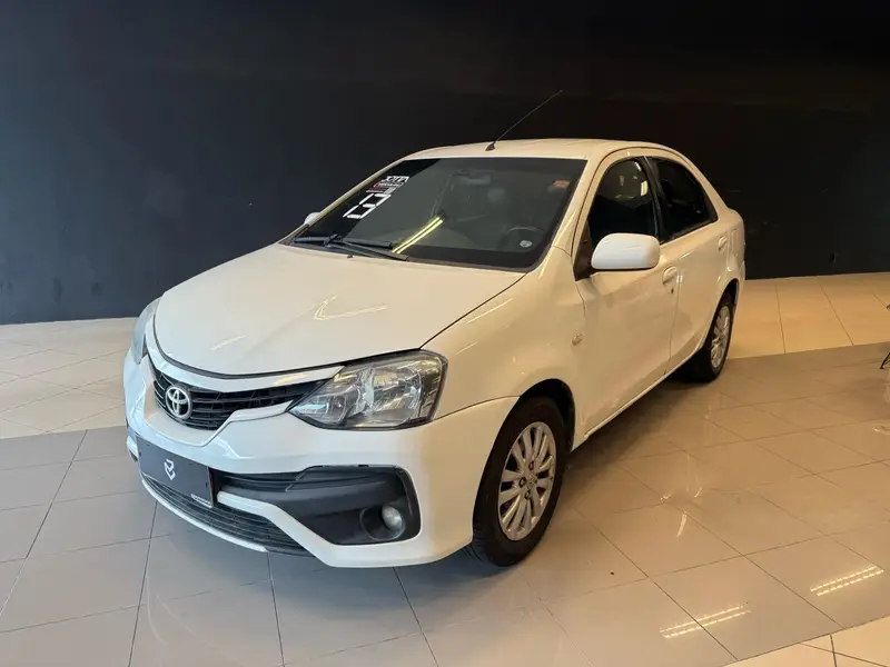 Toyota Etios XLS 1.5 (Flex)