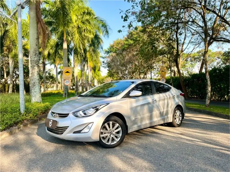 Hyundai Elantra Sedan GLS 2.0L 16v (Flex) (Aut)