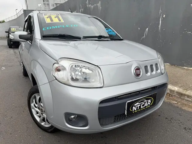 Carro Fiat Uno 2011 Vivace 1.0 8V (Flex) 4p