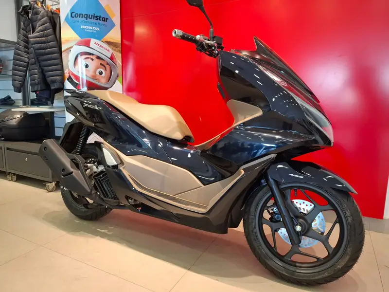 Honda PCX 160 DLX ABS
