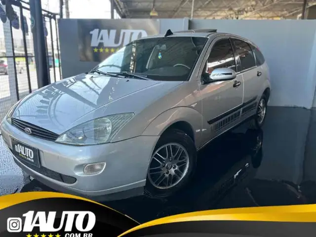 Carro Ford Focus Hatch 2003 GLX 1.8 16V