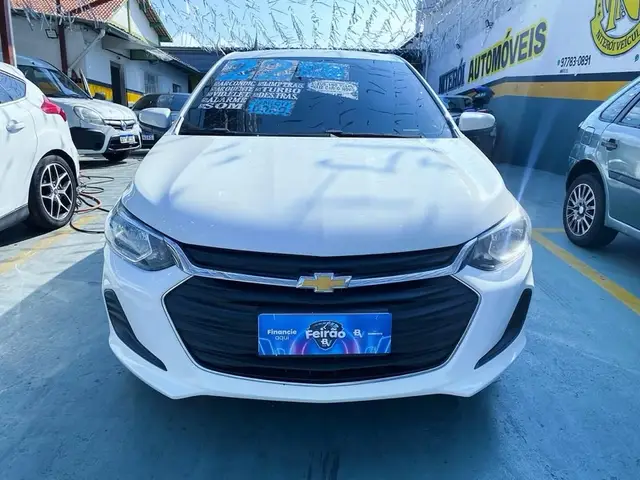 Carro Chevrolet Onix Plus 2022 1.0 LTZ Turbo (Flex)