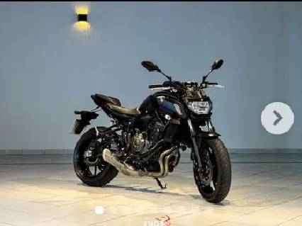 Carro Yamaha MT-07 2024 ABS
